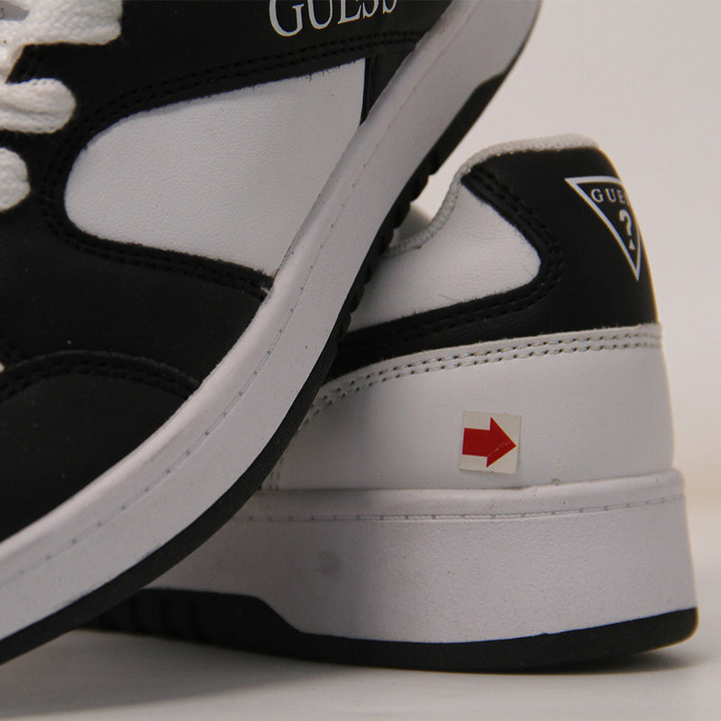 GUESS WOMEN SHOES Size 35.5 ROW66