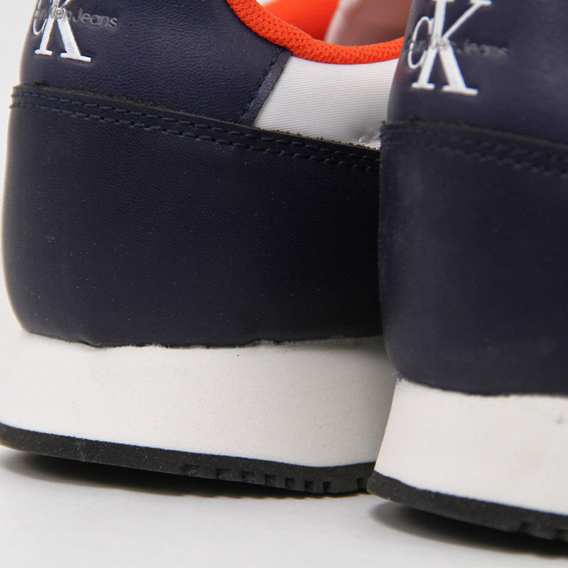CALVIN KLEIN SHOES Size 39 ROW591