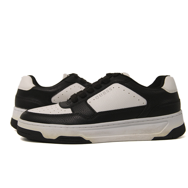 GUESS MEN SHOES Size 41 ROM542
