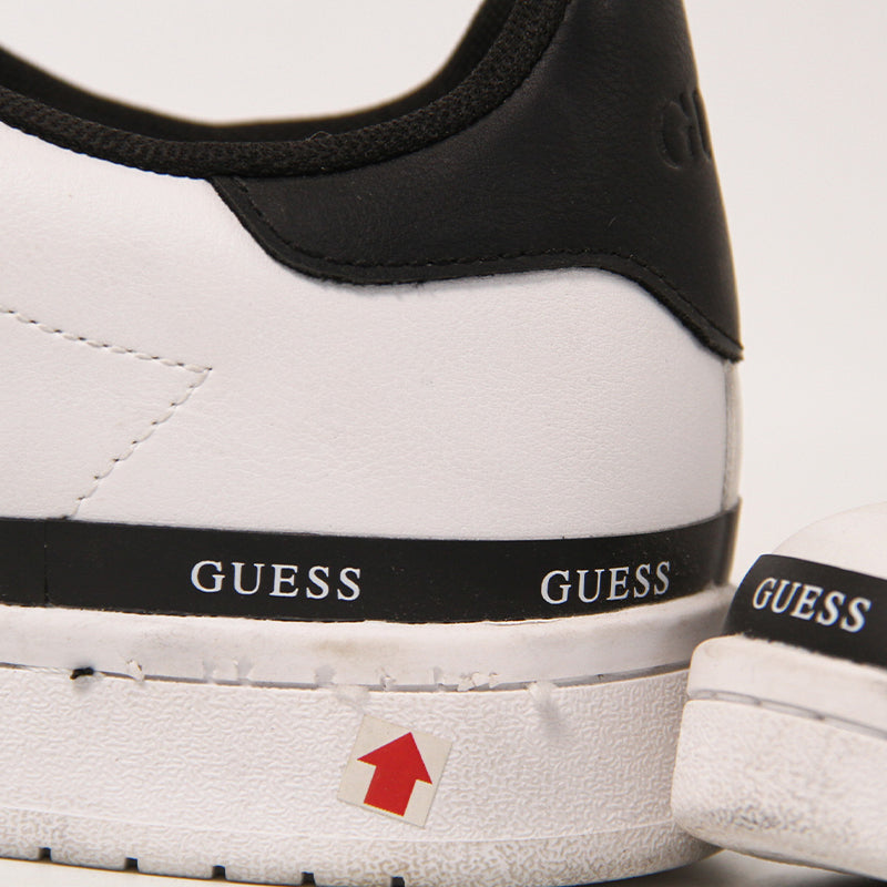 GUESS MEN SHOES Size 42.5 ROM182
