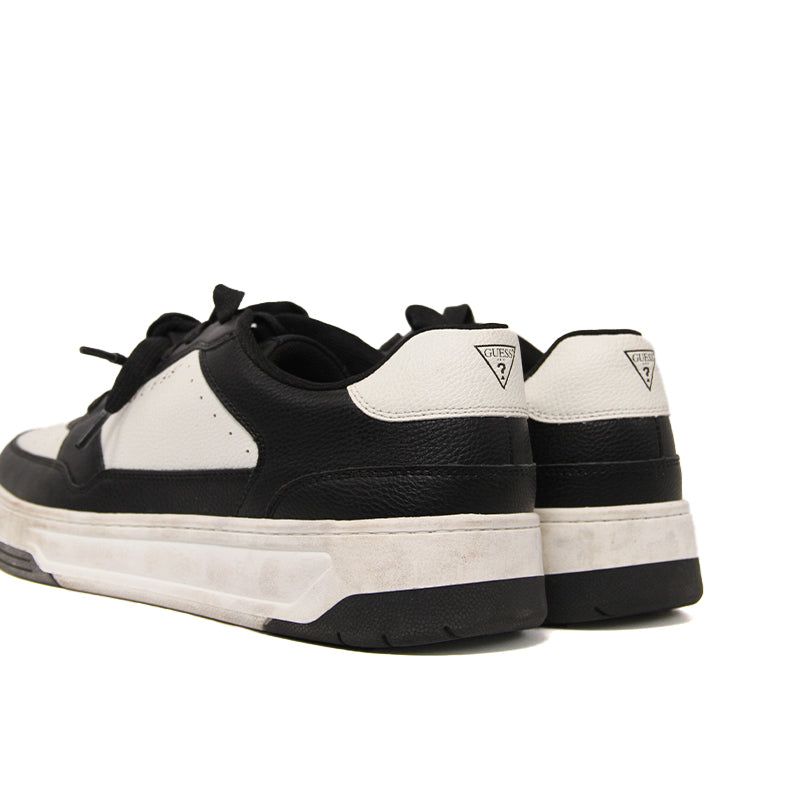 GUESS MEN SHOES Size 43 ROM678