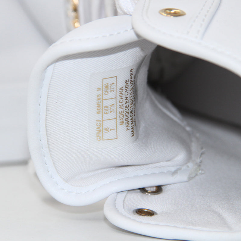 GUESS SHOES Size 37.5 ROW616