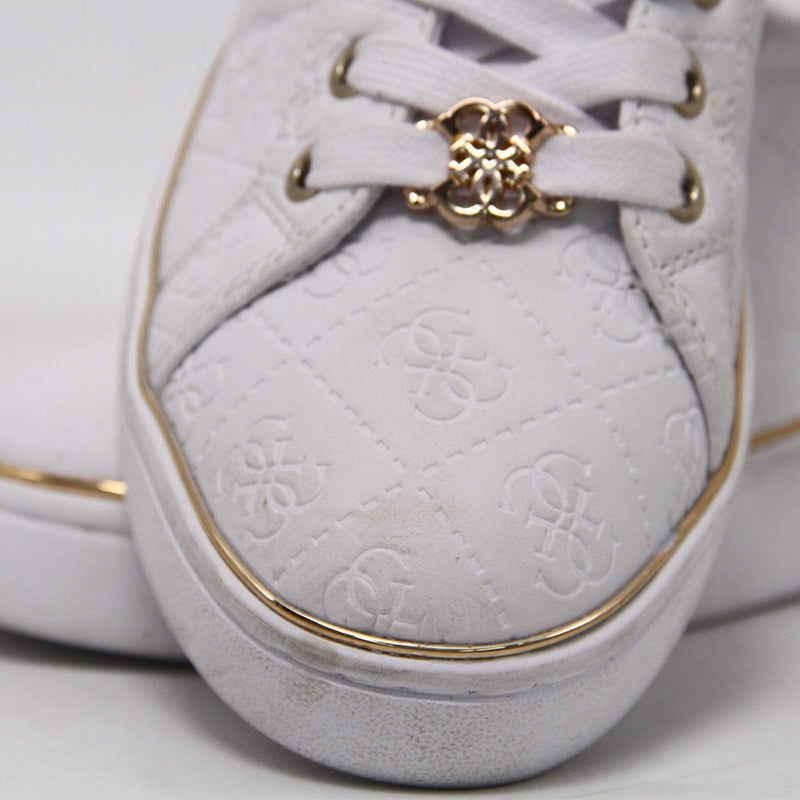 GUESS WOMEN SHOES Size 35 ROW55