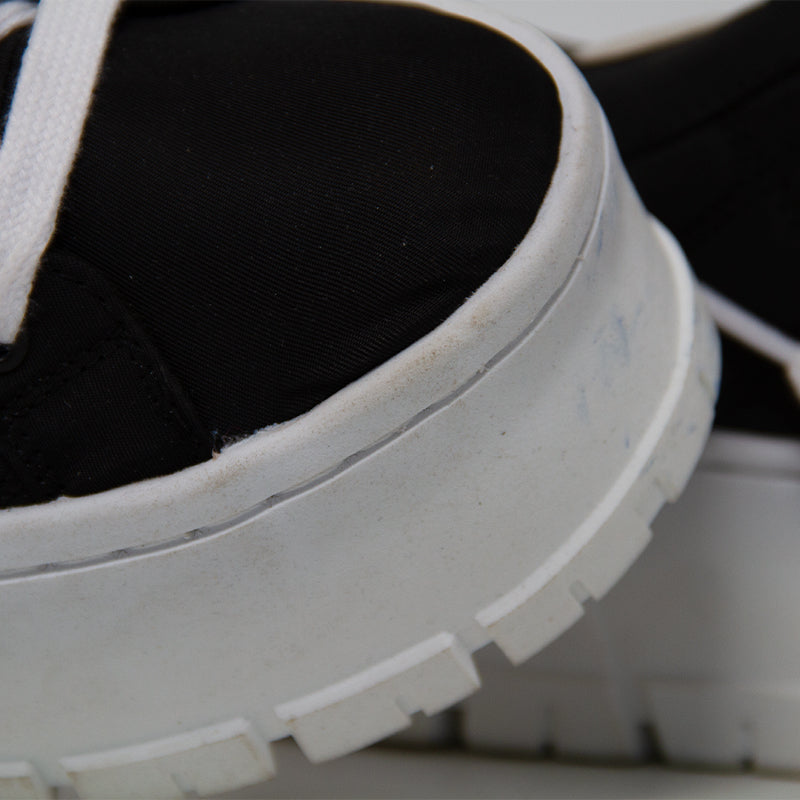 GUESS WOMEN SHOES Size 37.5 ROW365