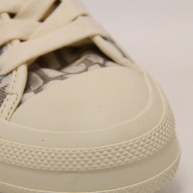 GUESS WOMEN SHOES Size 37.5 ROW366