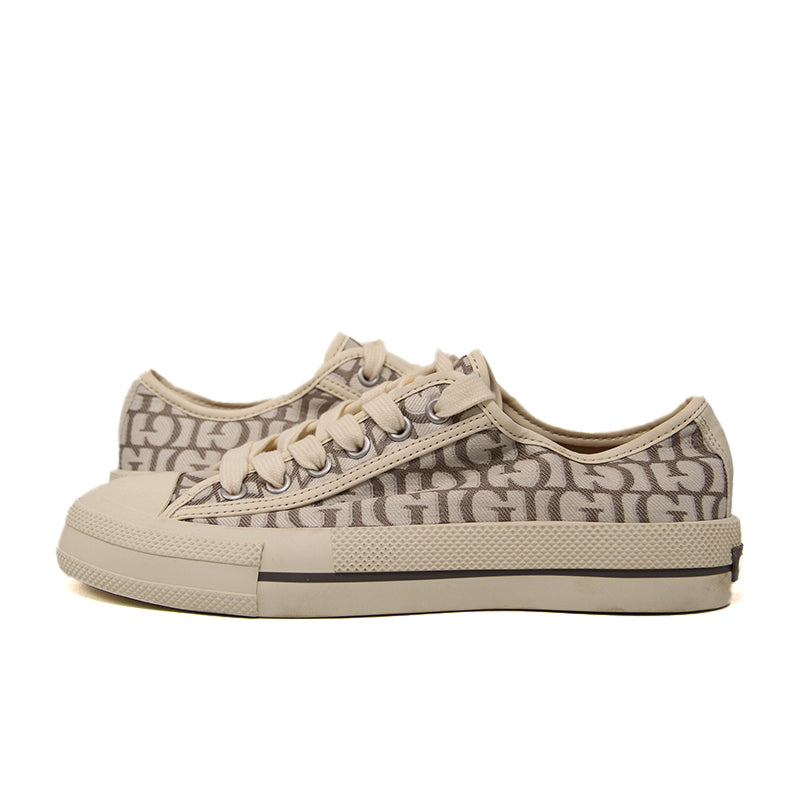 GUESS WOMEN SHOES Size 37.5 ROW366