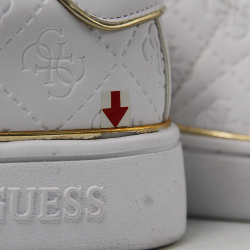 GUESS WOMEN SHOES Size 37 ROW696