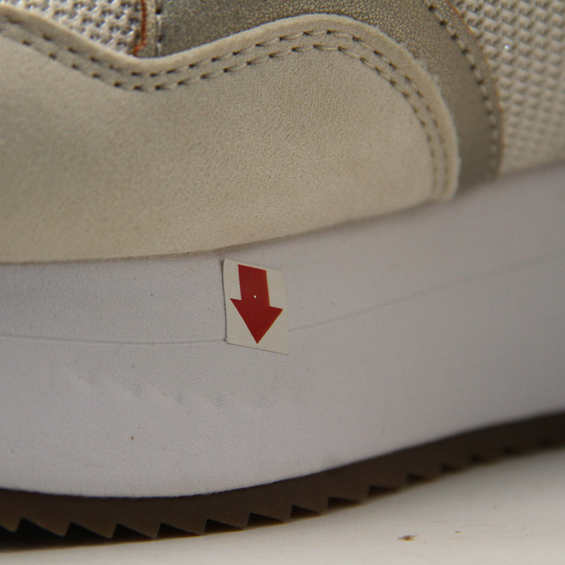 GUESS WOMEN SHOES Size 37 ROW699