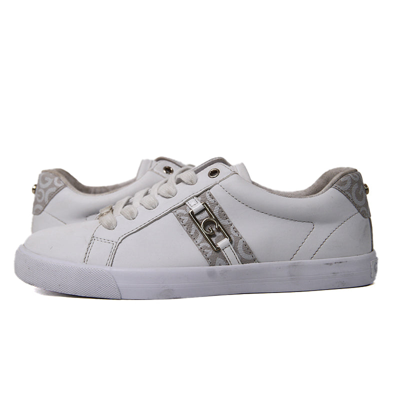 GUESS WOMEN SHOES Size 38 ROW725