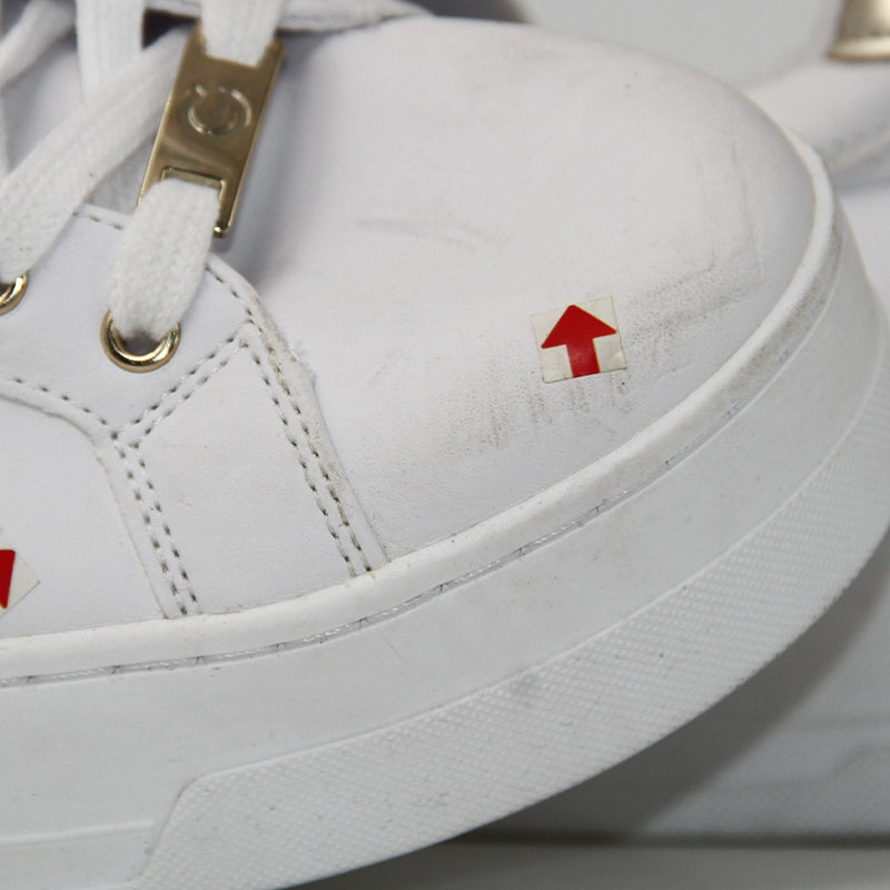 GUESS WOMEN SHOES Size 42 ROW108