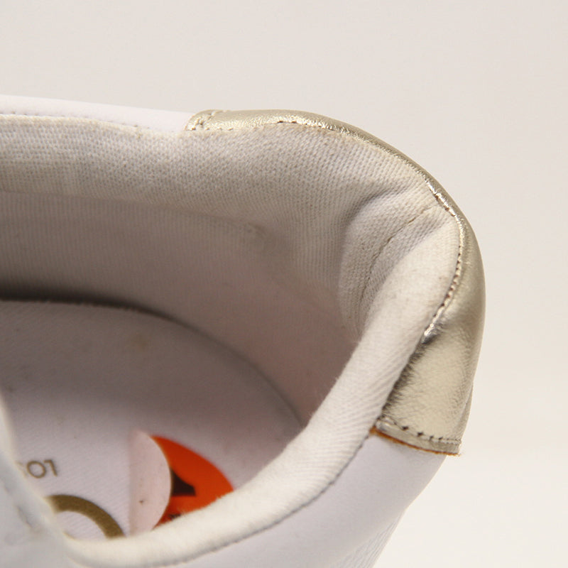 GUESS WOMEN SHOES Size 42 ROW144