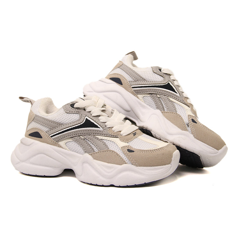 REEBOK KIDS Size 29 ROk4