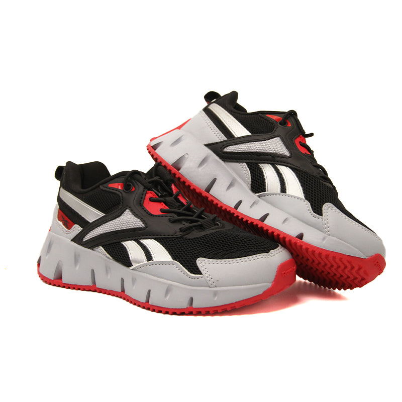 REEBOK KIDS Size 30.5 ROk8