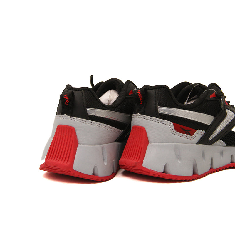 REEBOK KIDS Size 31.5 ROk5