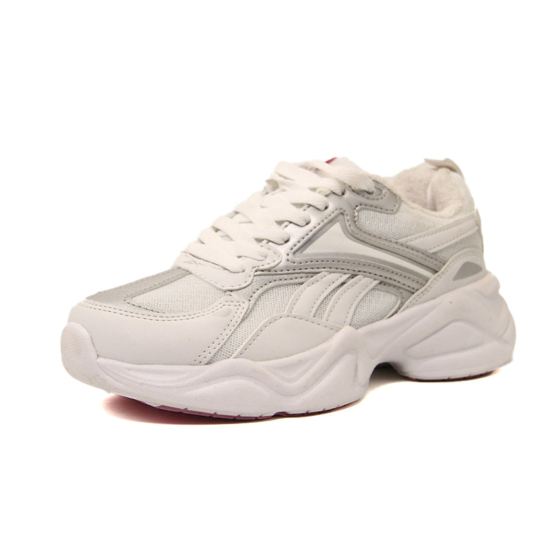 REEBOK KIDS Size 35 ROk6