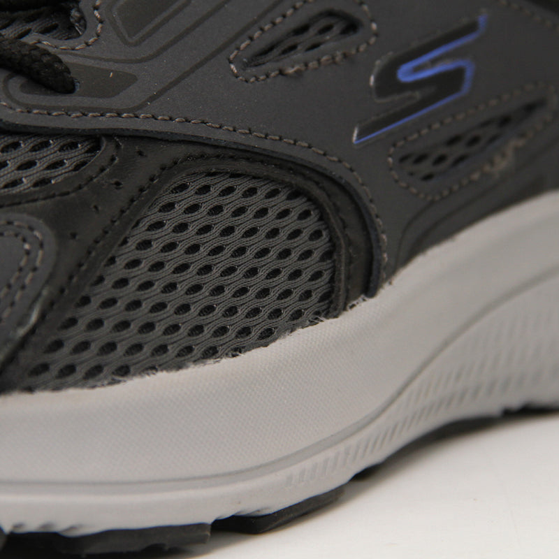 SKECHERS MEN SHOES Size 42.5 ROM243