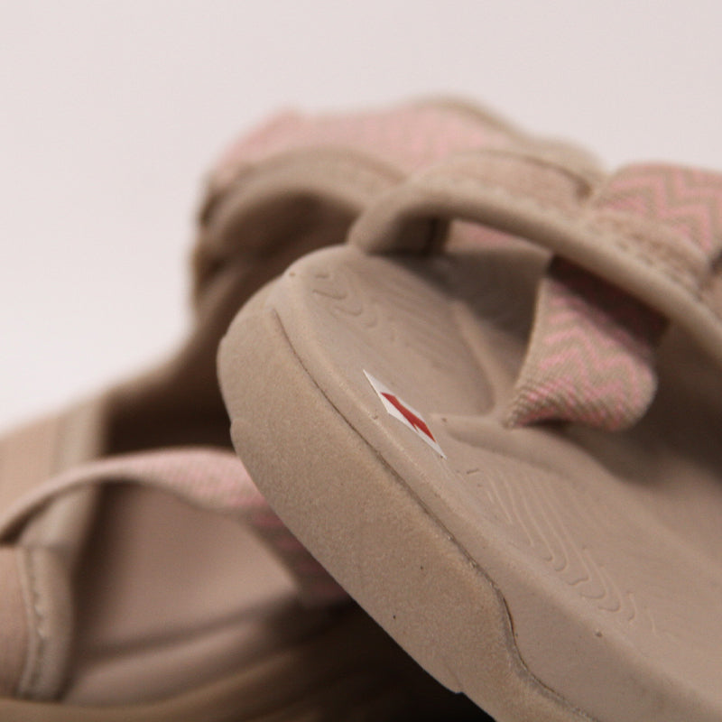 SKECHERS WOMEN'S SLIPPER Size 38 ROSW34