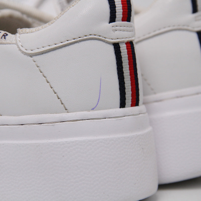 TOMMY HILFIGER WOMEN SHOES Size 36.5 ROW926