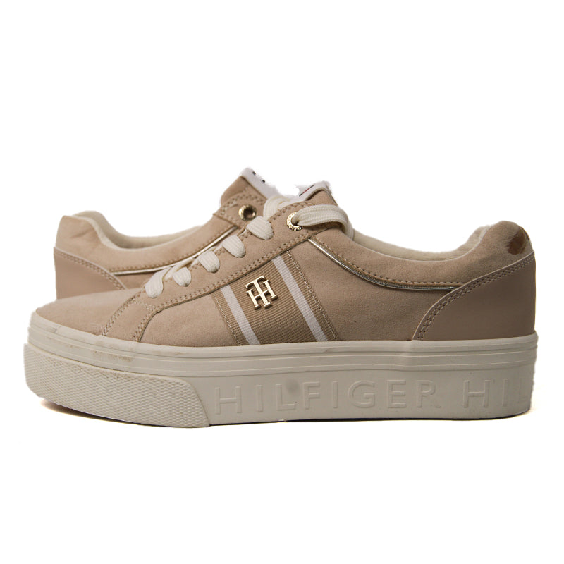 TOMMY HILFIGER WOMEN SHOES Size 37.5 ROW432