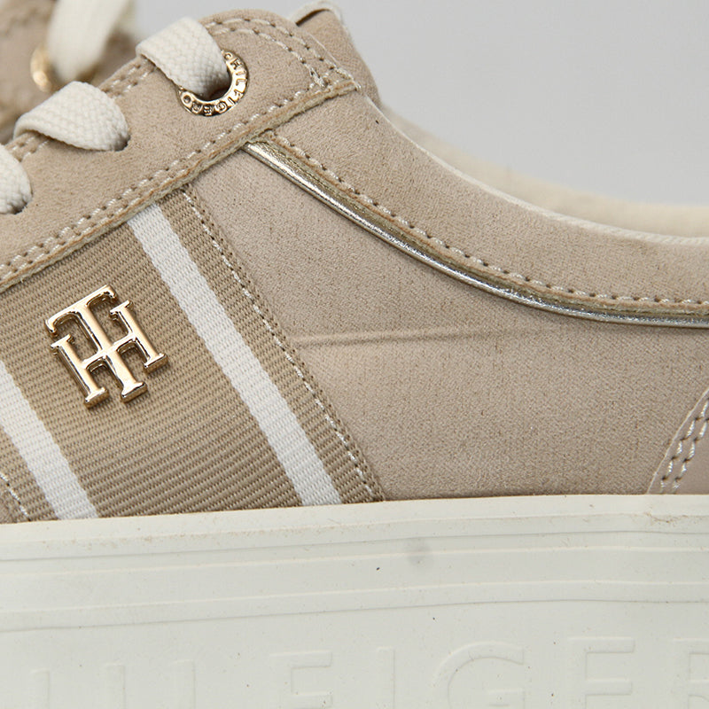 TOMMY HILFIGER WOMEN SHOES Size 37.5 ROW638