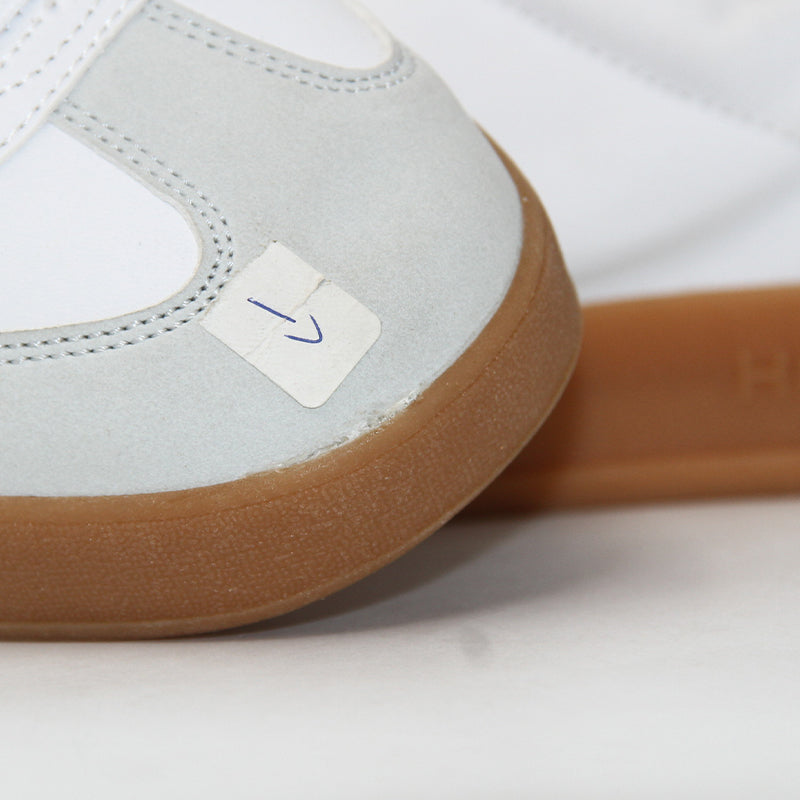 TOMMY HILFIGER WOMEN SHOES Size 37.5 ROW649