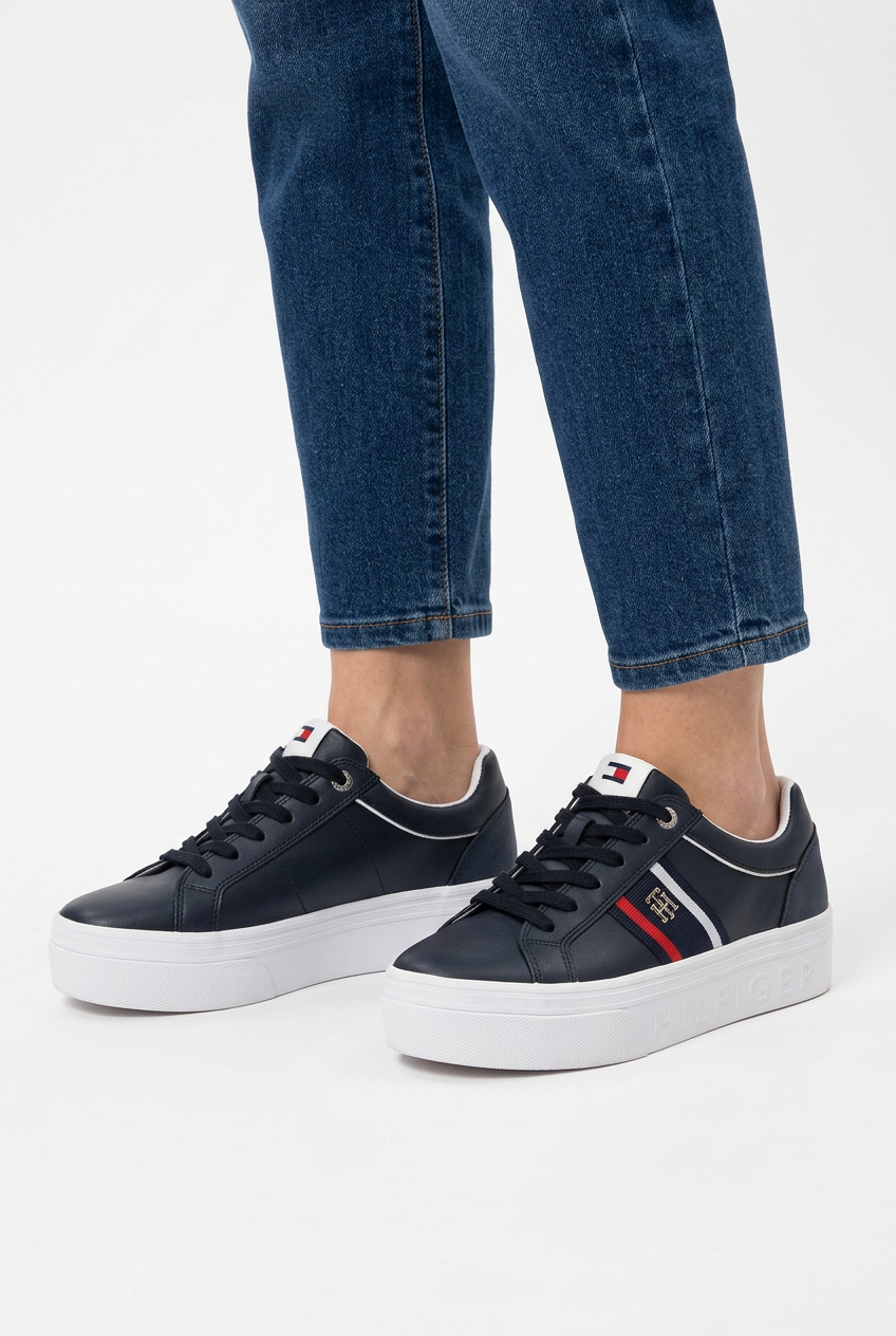 TOMMY HILFIGER WOMEN SHOES Size 38.5 ROW718