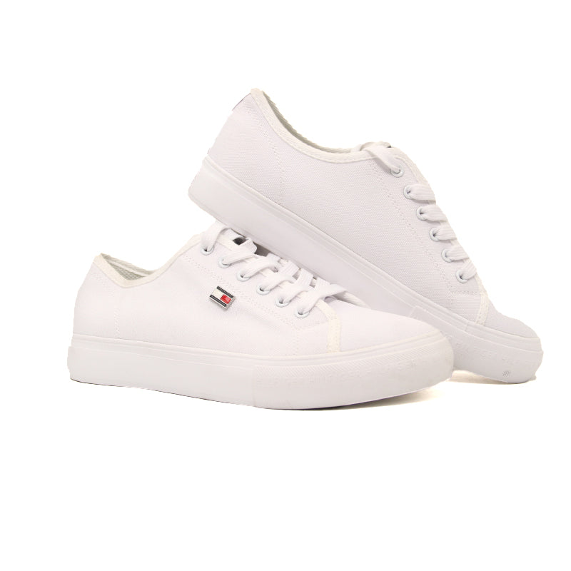 TOMMY HILFIGER WOMEN SHOES Size 38.5 ROW748