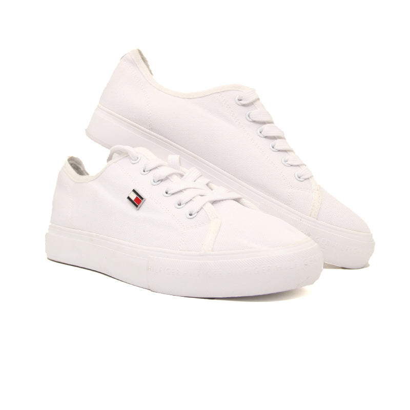TOMMY HILFIGER WOMEN SHOES Size 38.5 ROW761
