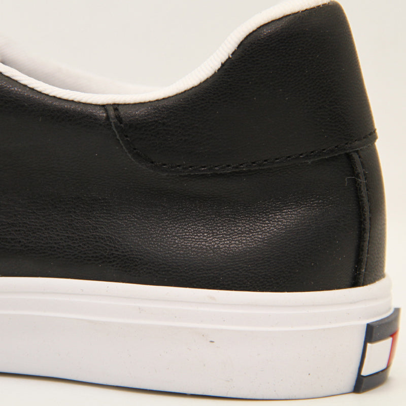 TOMMY HILFIGER WOMEN SHOES Size 38.5 ROW785