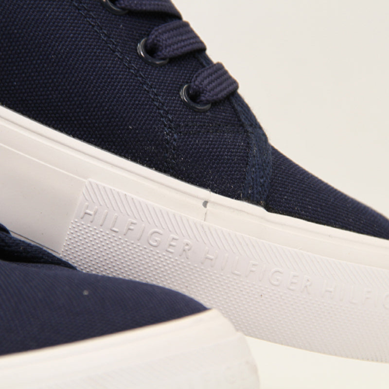 TOMMY HILFIGER WOMEN SHOES Size 38.5 ROW788