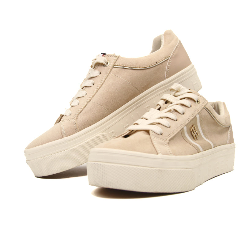 TOMMY HILFIGER WOMEN SHOES Size 38.5 ROW795