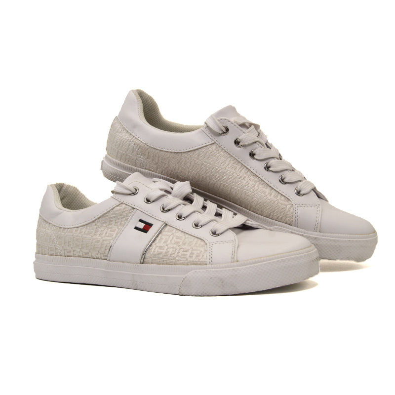 TOMMY HILFIGER WOMEN SHOES Size 38 ROW1005