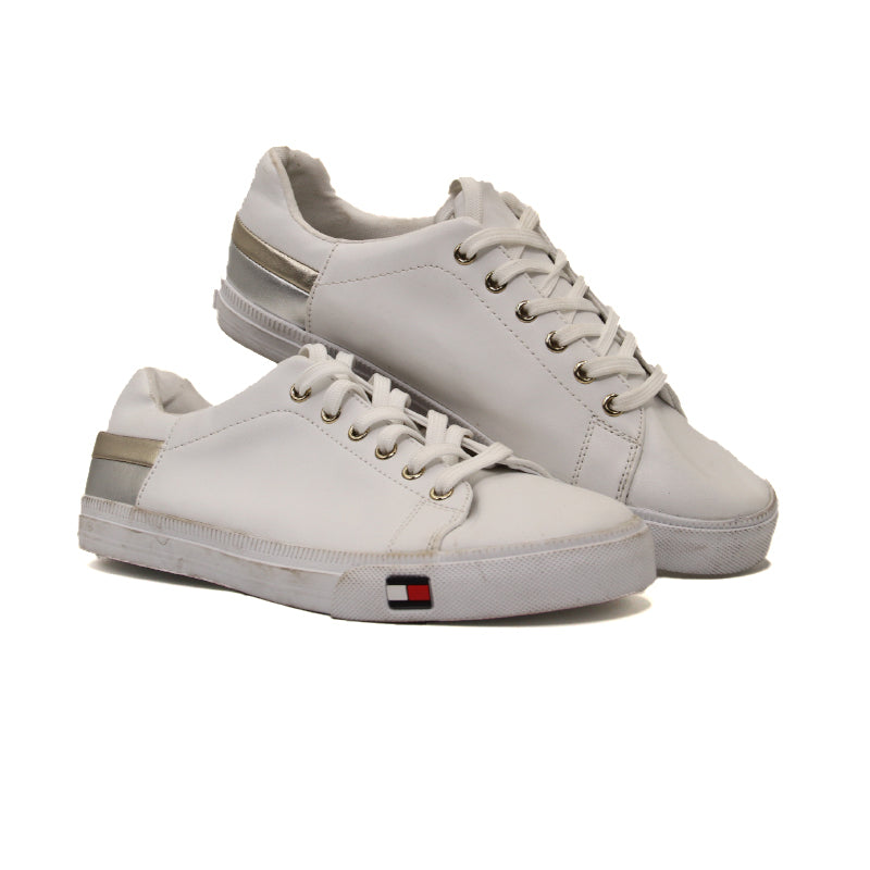 TOMMY HILFIGER WOMEN SHOES Size 38 ROW1059