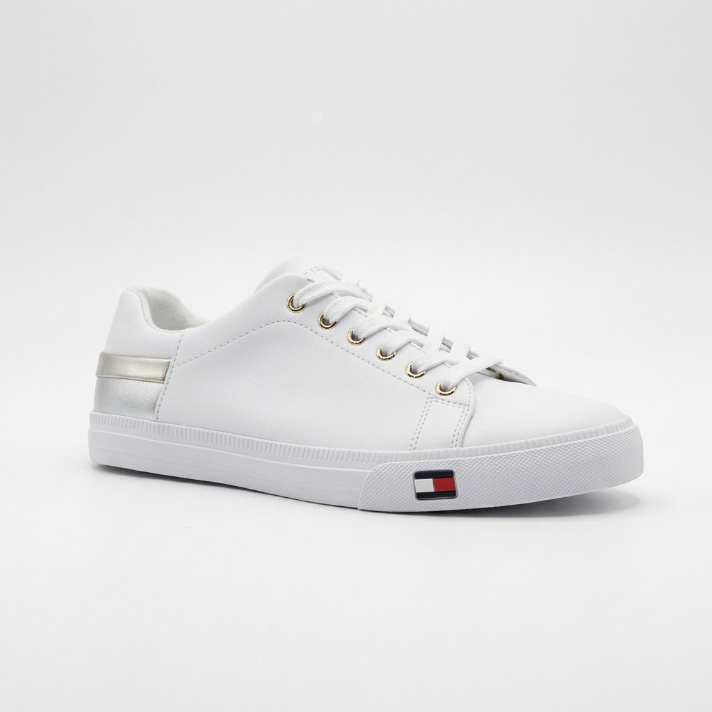 TOMMY HILFIGER WOMEN SHOES Size 38 ROW1059