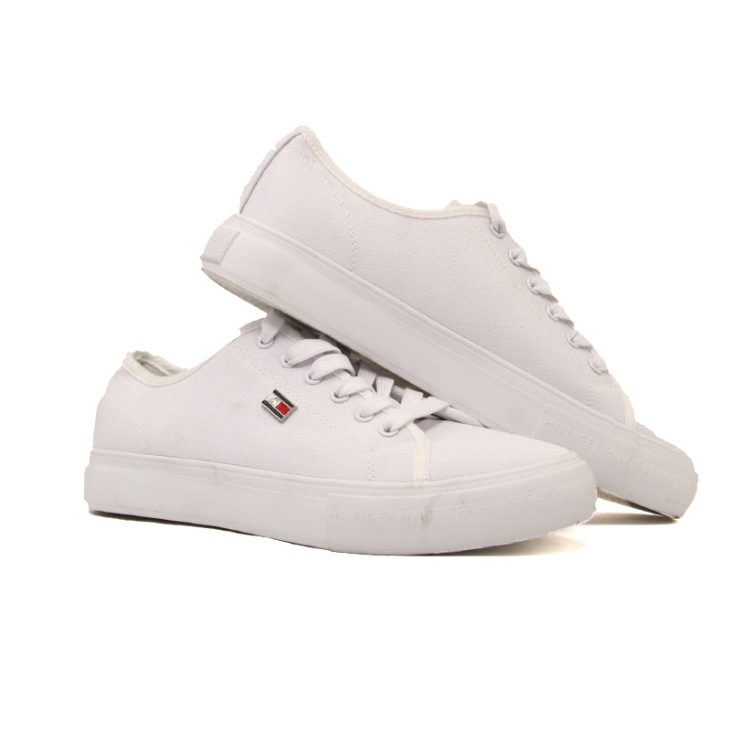 TOMMY HILFIGER WOMEN SHOES Size 38 ROW972
