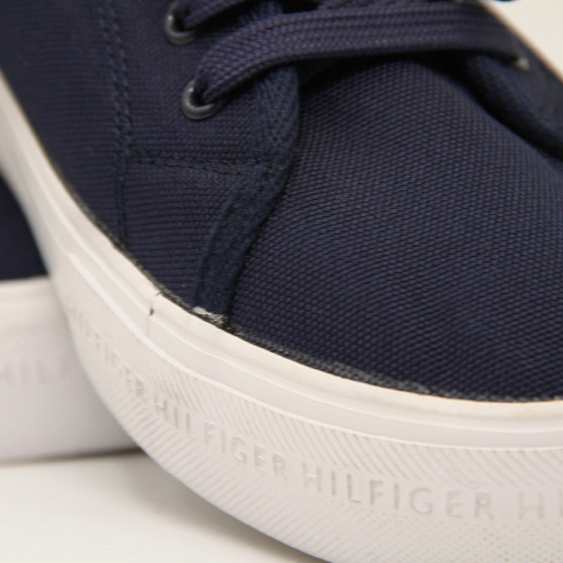TOMMY HILFIGER WOMEN SHOES Size 40 ROW624