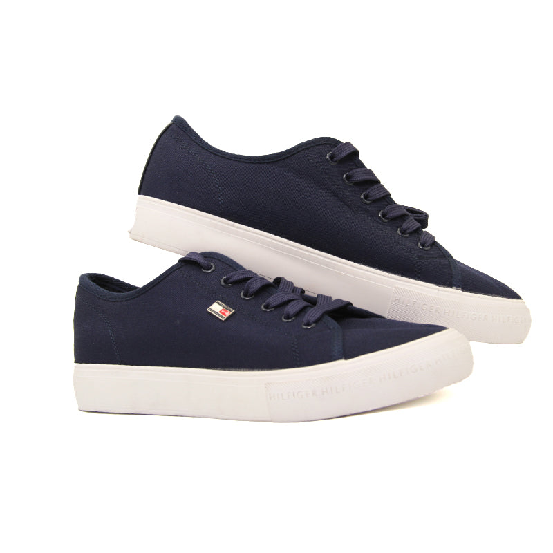 TOMMY HILFIGER WOMEN SHOES Size 40 ROW624