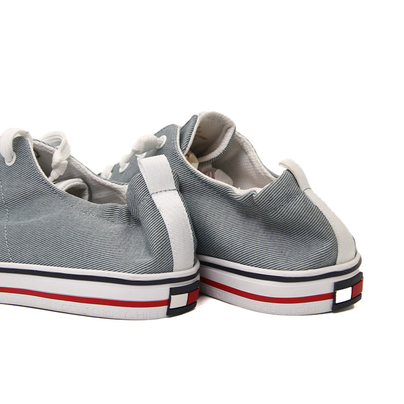 TOMMY HILFIGER WOMEN Size 39 ROW640