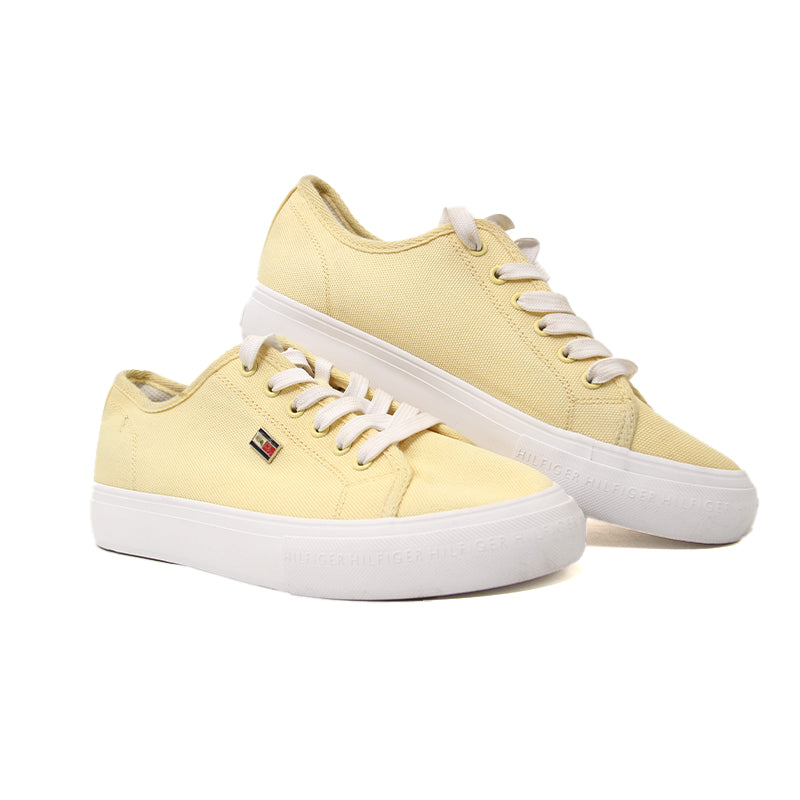 TOMMY HILFIGER WOMEN Size 39 ROW654