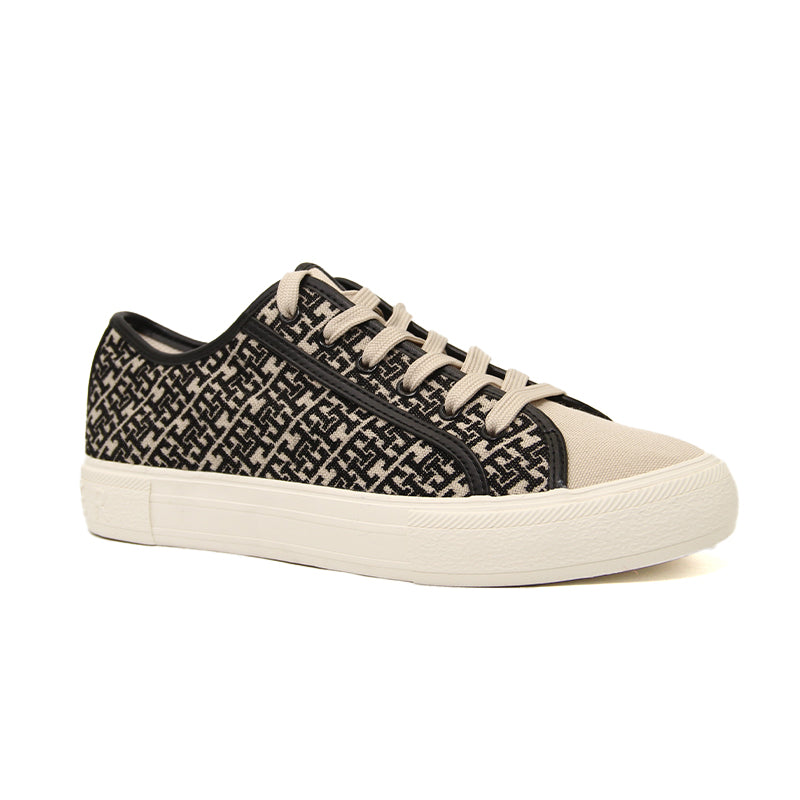 TOMMY HILFIGER WOMEN Size 39 ROW665