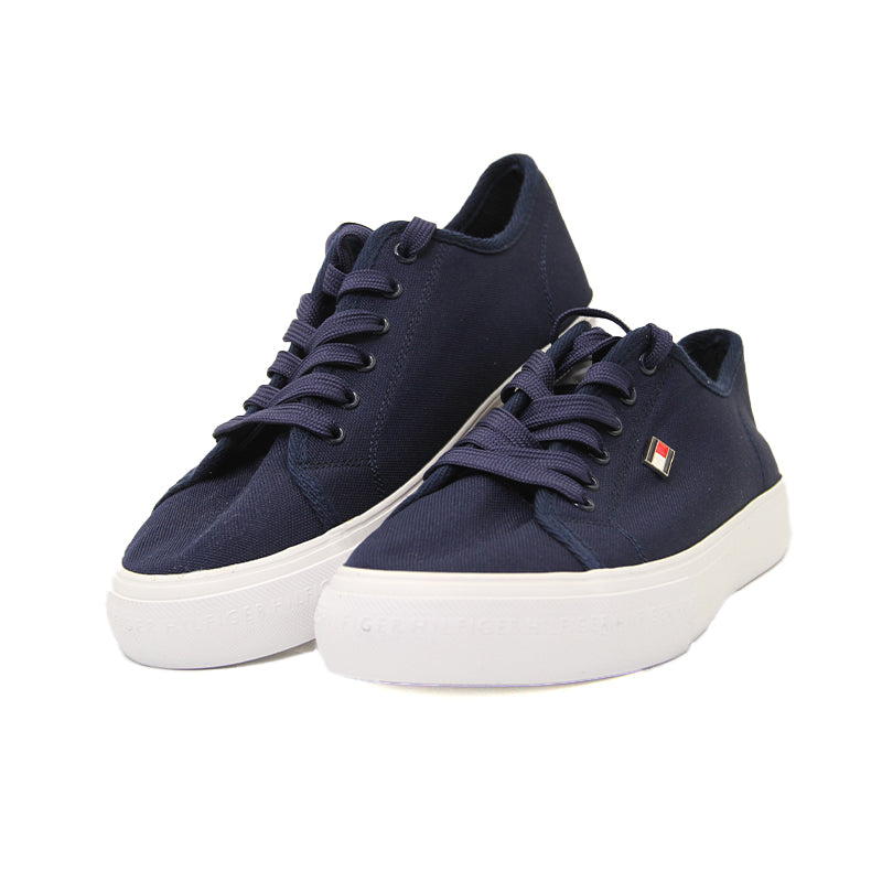 TOMMY HILFIGER WOMEN Size 39 ROW666