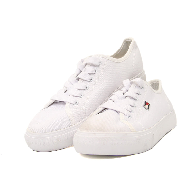 TOMMY HILFIGER WOMEN Size 39 ROW680