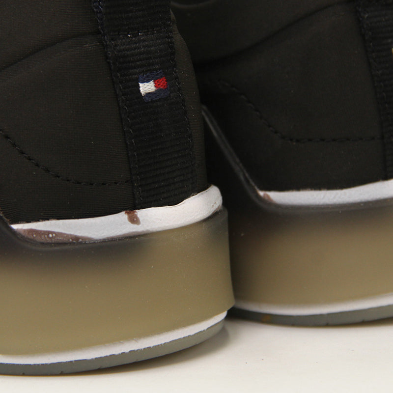 TOMMY HILFIGER WOMEN Size 39 ROW714