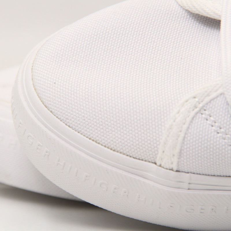 TOMMY HILFIGER WOMEN Size 39 ROW721