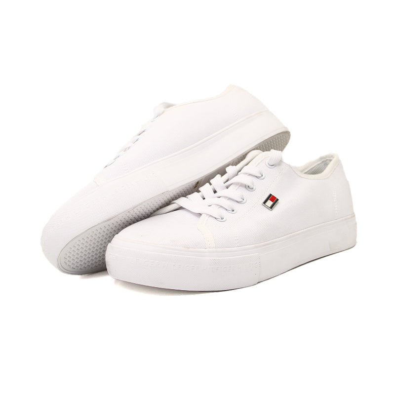 TOMMY HILFIGER WOMEN Size 39 ROW721