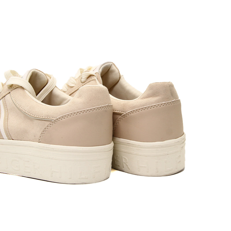 TOMMY HILFIGER WOMEN Size 39 ROW730
