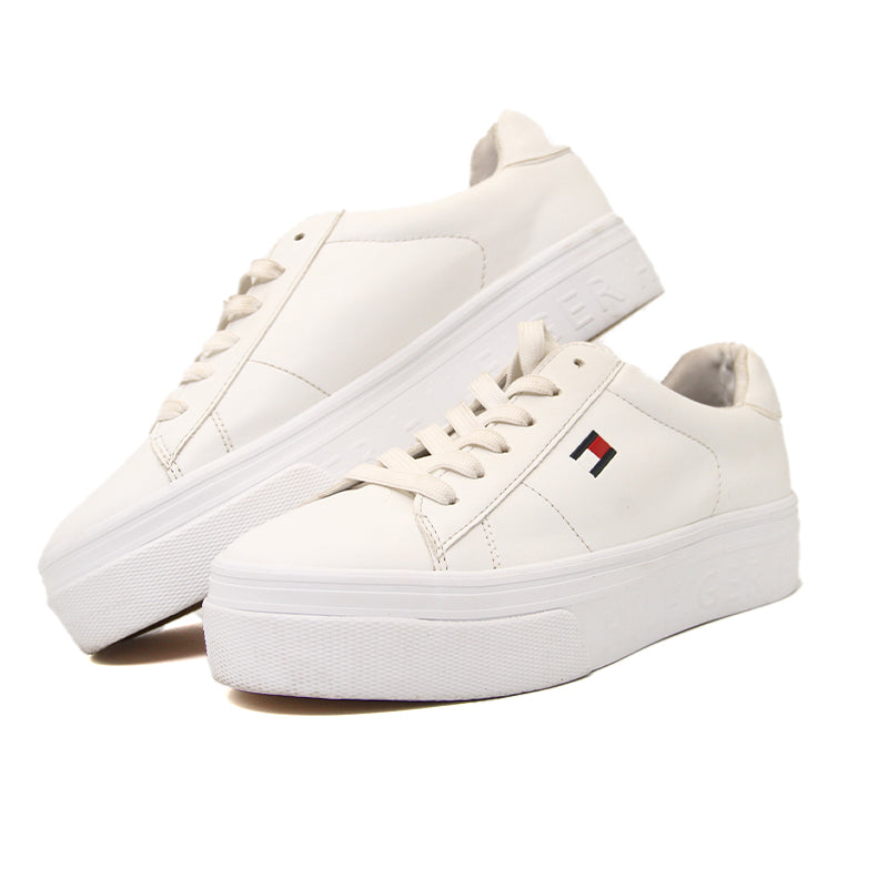 TOMMY HILFIGER WOMEN Size 39 ROW741