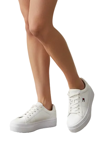 TOMMY HILFIGER WOMEN Size 39 ROW741