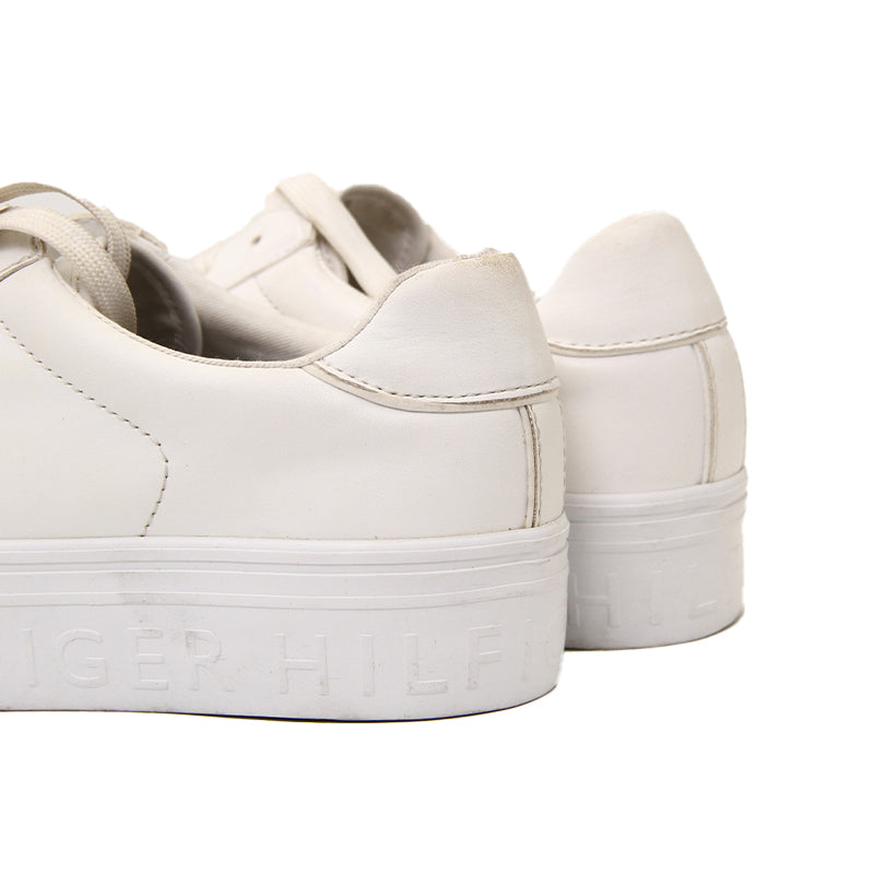 TOMMY HILFIGER WOMEN Size 39 ROW748