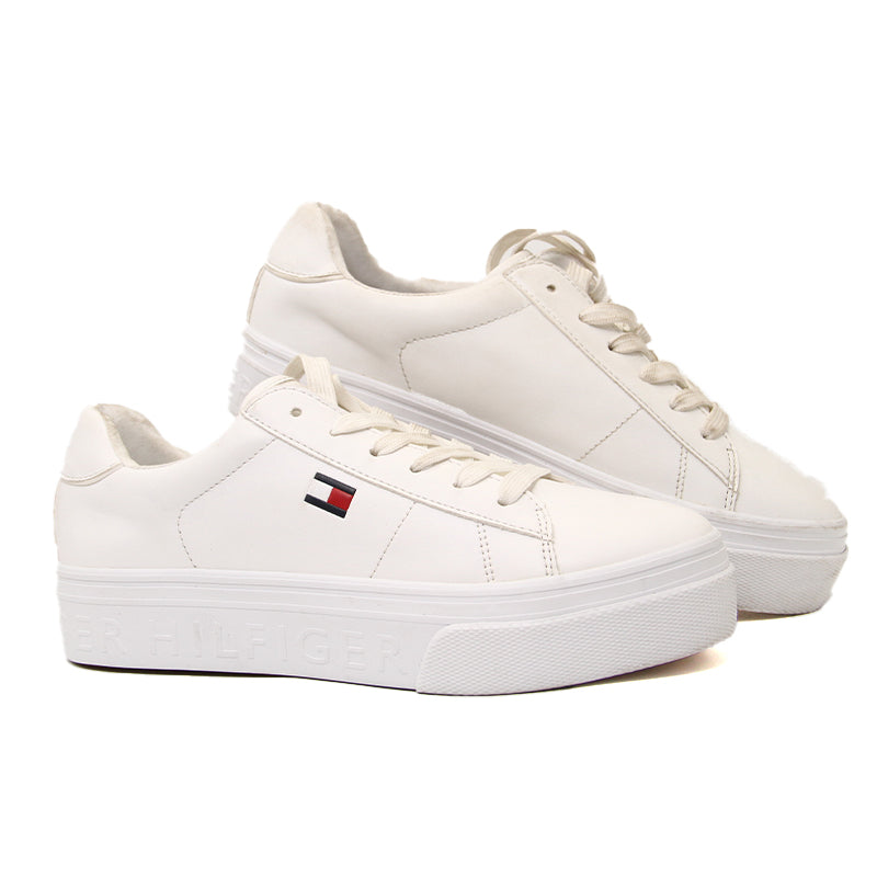 TOMMY HILFIGER WOMEN Size 39 ROW748